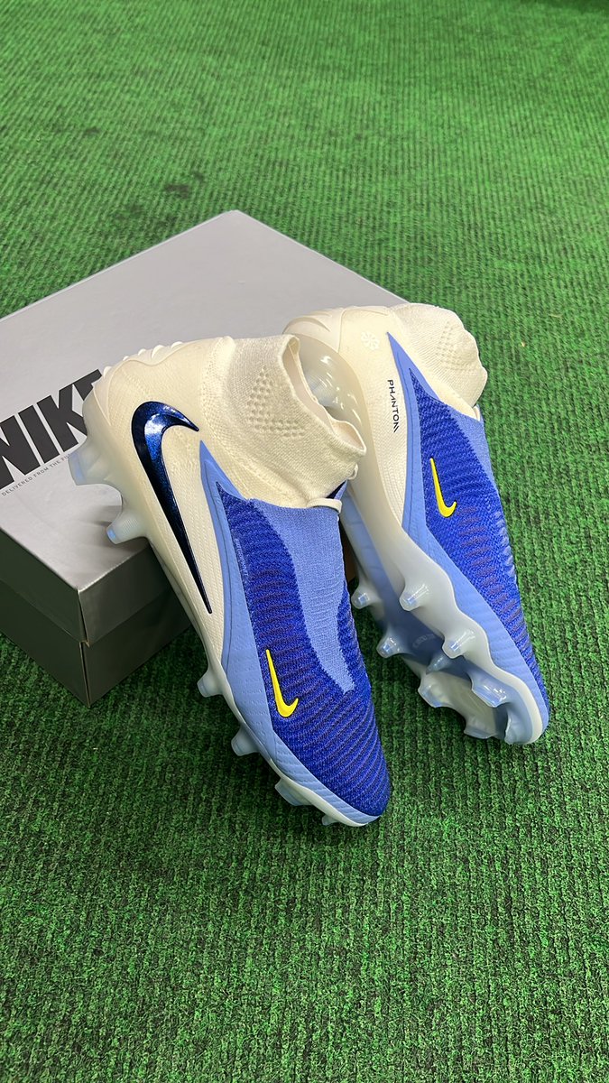 New Nike Phantom 6 High Elite FG LV8 in Racer Blue White Latest Arrival for Fall 2025 at Vancouver Soccer Store North America Sports! Sizes 8.5-9.5 Mens &amp; 10.0–11.0 Womens. Visit Us in Store Today! Questions? Call 604-299-1721 #nike #soccer #vancouver #BC #football #futbol