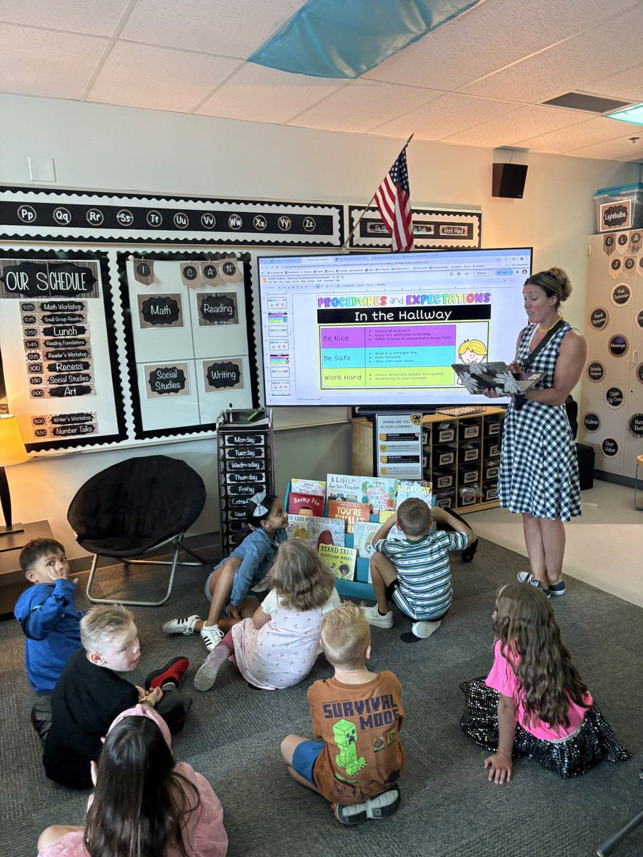 ltylerkc's tweet photo. All the routines on day one to ensure a successful year ahead  @RavensNKC  #nkcfirstday  #herewegrow https://t.co/GxuzkSUUuH