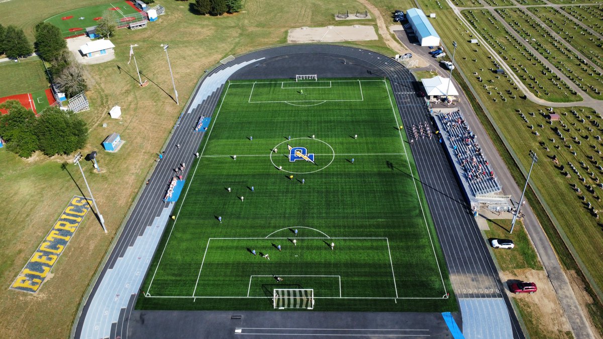 Congrats to the boys on their win tonight, and also the first win ever recorded on our brand new turf field!
Final score of 3-2 over Coshocton.   
Goals by: Hayden Wolfe, Coen Stutes and Cohen Davis.  
Assist by: Hayden Wolfe.

Next game is Thursday @ New Lex! ⚽️