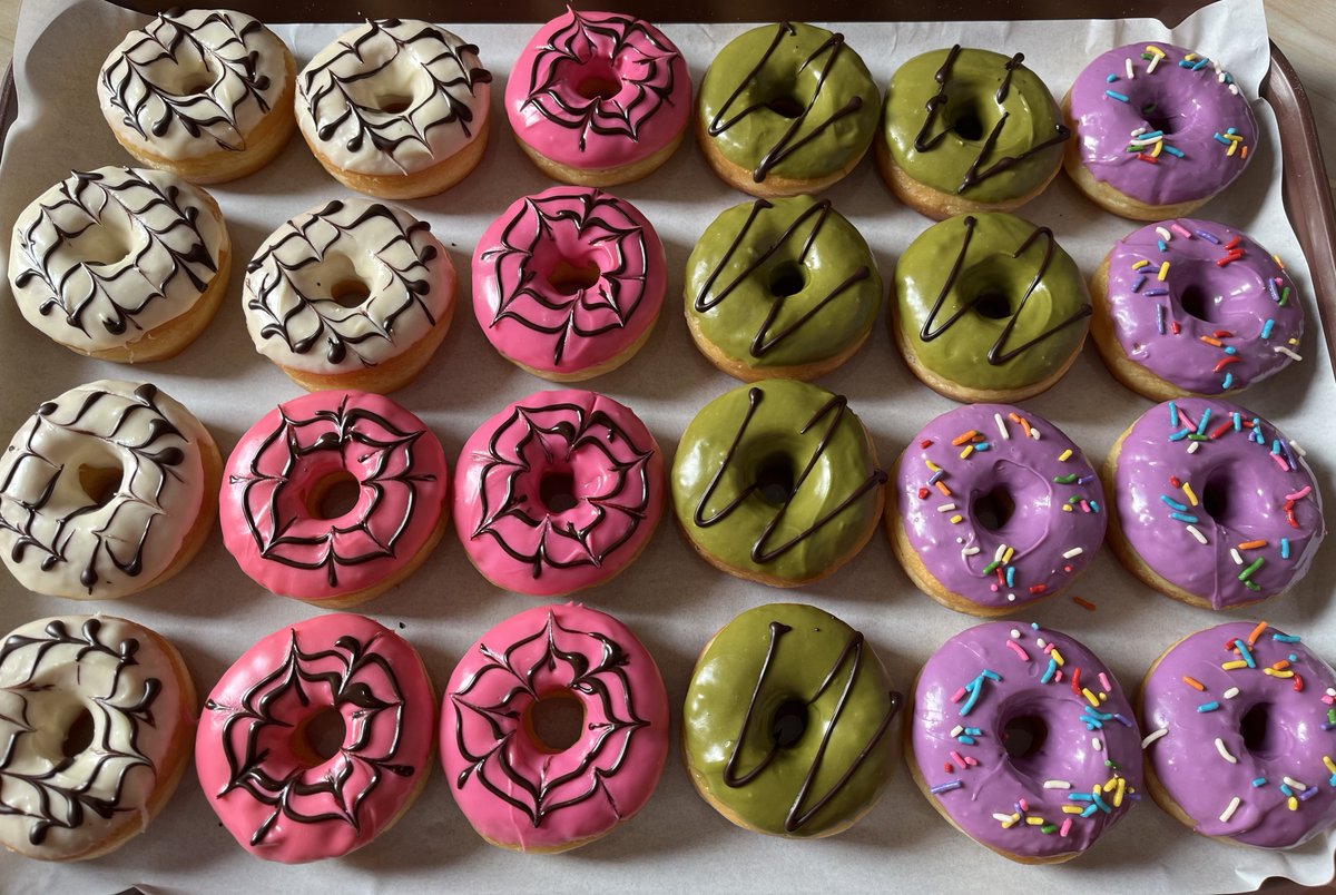 Semangat pagi 

Cuacanya syahdu banget, nikmat banget ini yang lagi pada ngopi 😄