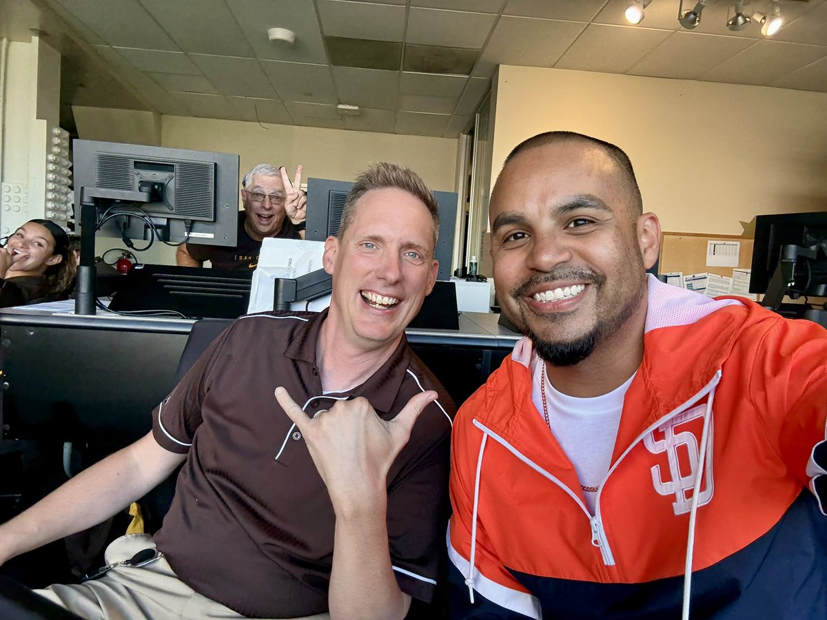 IAmDC83's tweet photo. @AlexMiniakPA &amp; I at it again ⚾️ #ForTheFaithful https://t.co/j6lr4LB87r