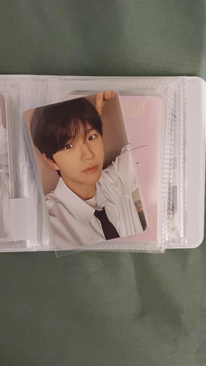 ryu_collector's tweet photo. @ryobolinho @mysweethyuck @sunnyyujae @ᝰ:୭ ࣪ ｡ ꒰ @ feedback 24 ꒱ ࣪ 𓂃
𓍯 . 🍪 ¹⁴³ . ˚ ౨ ৎ

Feedback super positivo pra @sakuyabear que me vendeu esse PC do jaehee que é minha prioridade eu tô muito feliz, chegou super rápido, foi muito paciente comigo, veio bem embalado, obrigada novamente 🥰 https://t.co/CtMUuokt4y