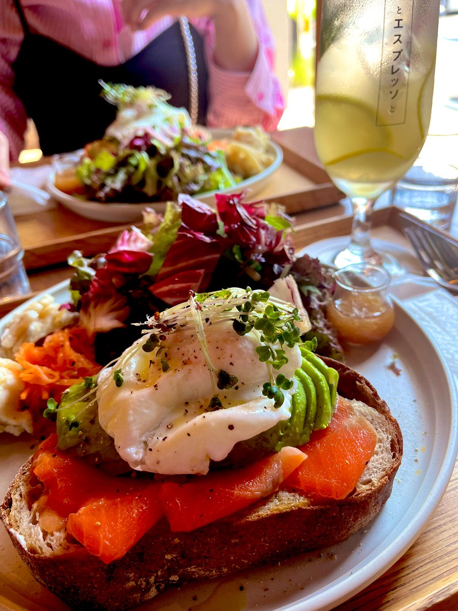 takiyama_haru's tweet image. 一軒目

モーニングと
とろとろフレンチトースト❤️
#BREADESPRESSO