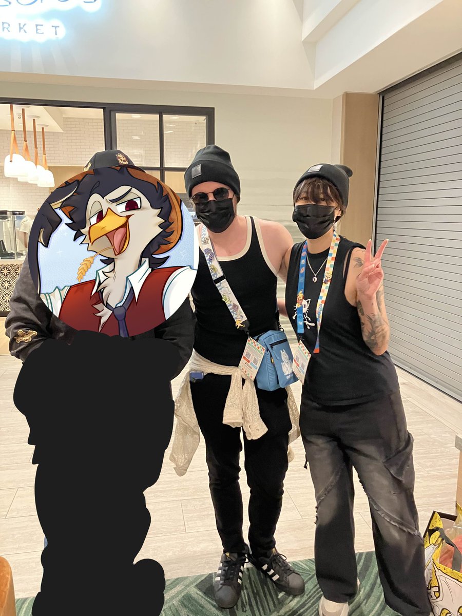 OreoBird_'s tweet photo. I think im allowed to post the pictures now but i met both @JaidenAnimation and @Alpharad while i was at Pokémon Worlds 2025 (obviously without my face) https://t.co/TZdQp2XjBE