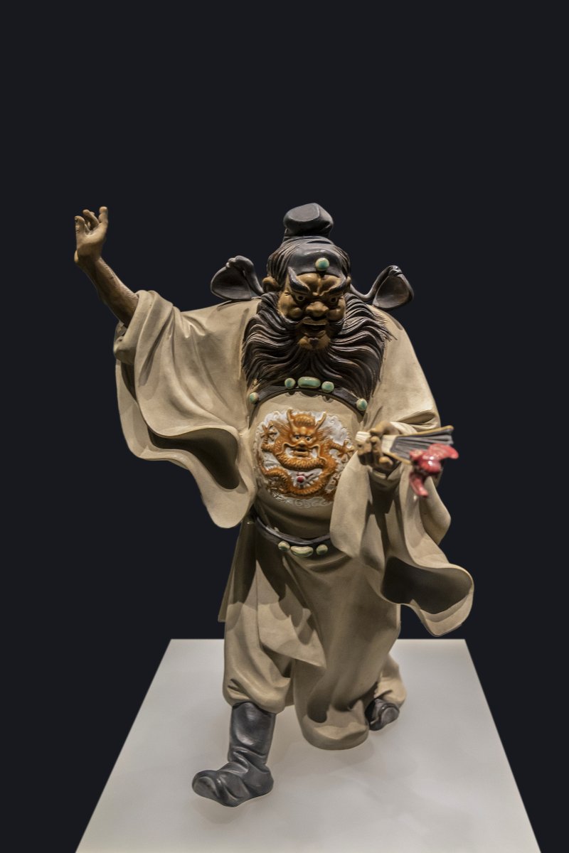 ShanghaiEye's tweet image. Chinese game-maker #GameScience has released a title of its #BlackMyth series, revolving around #ZhongKui #钟馗, a demon-hunting, ghost-catching and evil-repelling deity in traditional Chinese mythology and folklore.