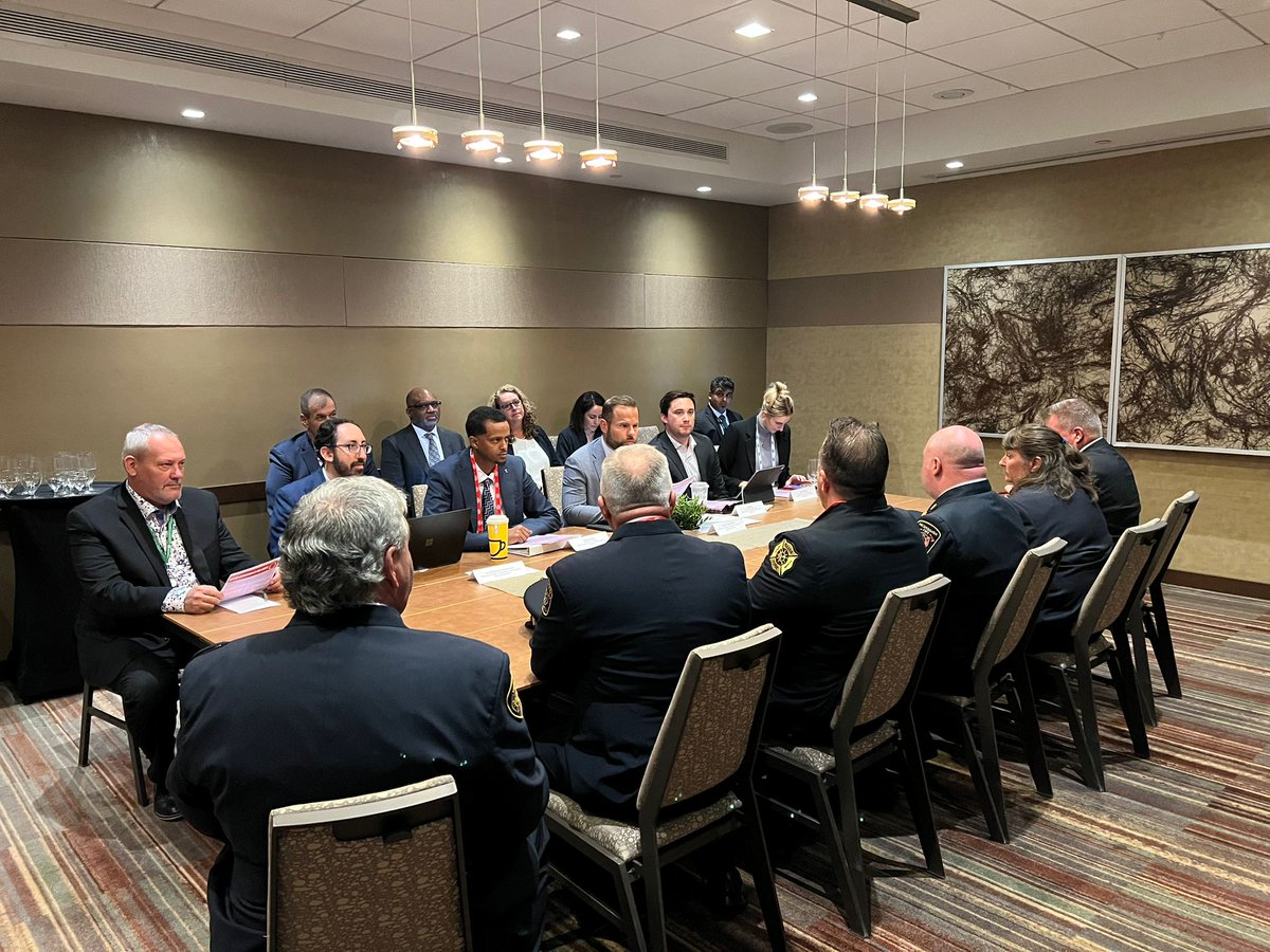Mohamed Firin (@mohamedfirinysw) on Twitter photo It was great to join Minister <a href="/DavidPiccini/">David Piccini</a> for a meeting with the Ontario Association of Fire Chiefs <a href="/ONFireChiefs/">Ontario Association of Fire Chiefs (OAFC)</a> at AMO 2025. We had an important discussion on the challenges and opportunities facing fire services, and I appreciate their ongoing dedication to keeping Ontario’s It was great to join Minister <a href="/DavidPiccini/">David Piccini</a> for a meeting with the Ontario Association of Fire Chiefs <a href="/ONFireChiefs/">Ontario Association of Fire Chiefs (OAFC)</a> at AMO 2025. We had an important discussion on the challenges and opportunities facing fire services, and I appreciate their ongoing dedication to keeping Ontario’s