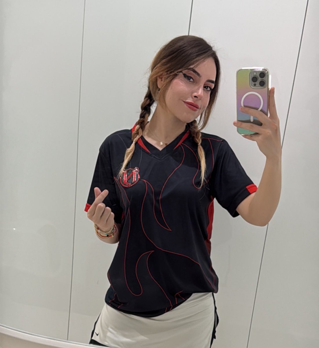 renrize's tweet photo. Hoy es el primer partido de @NojotrosFC en la noche, pero ya ando en vivoo ttv renrize https://t.co/7VoTgNYQtT