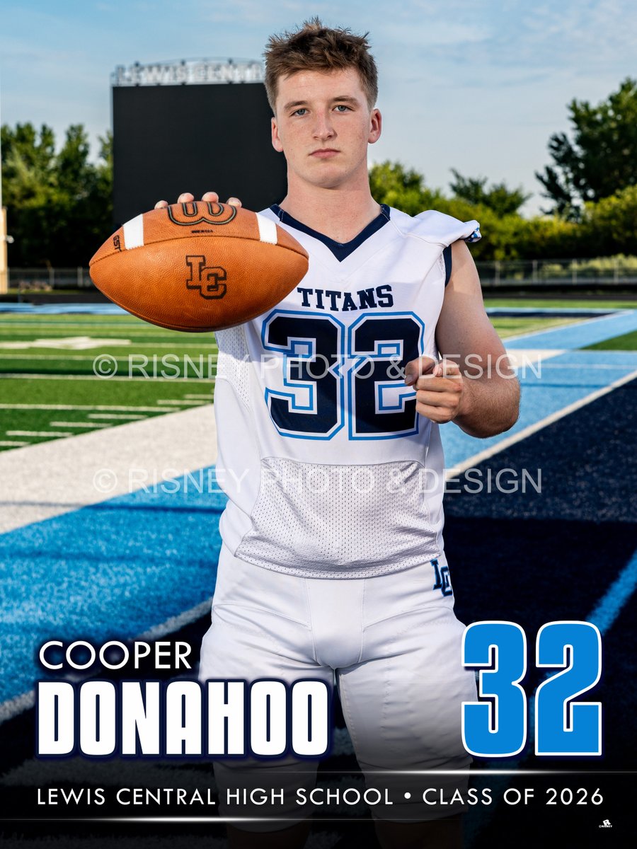 Good Luck to the Lewis Central Football team this season. Here are the four of the fabulous seniors they have this year! Check more tweets from me for all the rest. What a great group of guys! Go Big Blue!