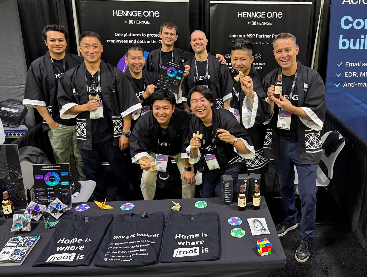 hennge_pr's tweet image. 米国法人HENNGE Inc.が、アメリカ・コロラド州で開催中のテックイベント「XChange August」に出展中です🎉✨

日本からHENNGEメンバーも駆けつけ、法被を着てHENNGE Oneをご紹介しています🙌
#XChange