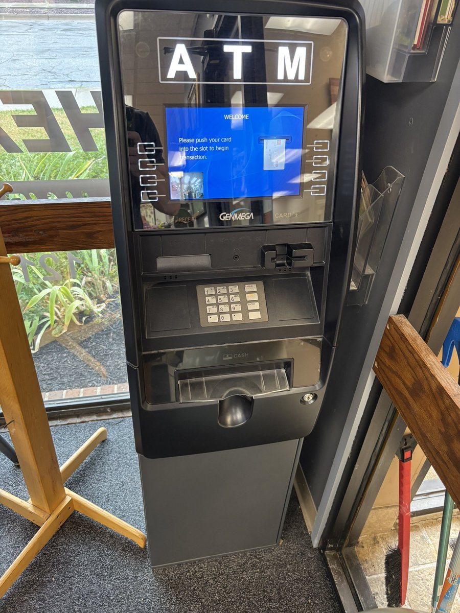One of my prettiest 🏧 out there

Love this business and still profitable in 2025

$1200 a month in cash flow between 4 machines

#ATM