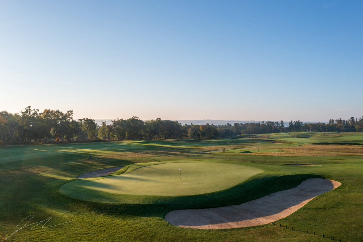 putt4dough24's tweet photo. This post is in honor of my Dad…he loves Lawsonia Links and tomorrow I’ve got the great honor of being his guardian on the Honor Flight.   113 veterans, including my 92 year old father and 3 other Korean War vets.  It’s going to be a long day for both of us but I’m super excited for this once in a lifetime experience.