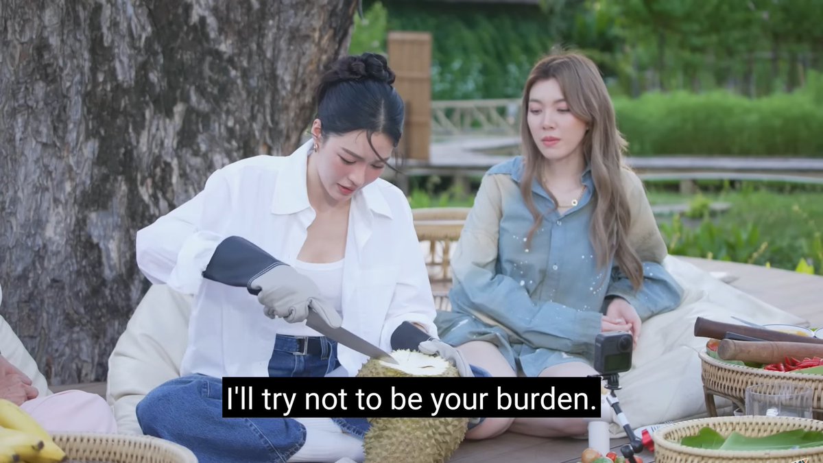 fhviolet's tweet photo. "you're not a burden."

must be nice, having someone who takes care of you and gives you genuine assurance whenever you doubt yourself. it's so cute and nice to see how that simple assurance by ling put a smile on orm's face. https://t.co/AnO3zPz5k6