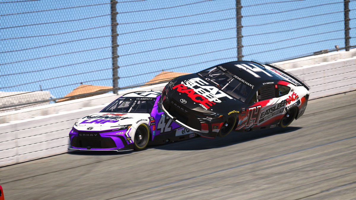 fgrACCEL eRacing tweet media