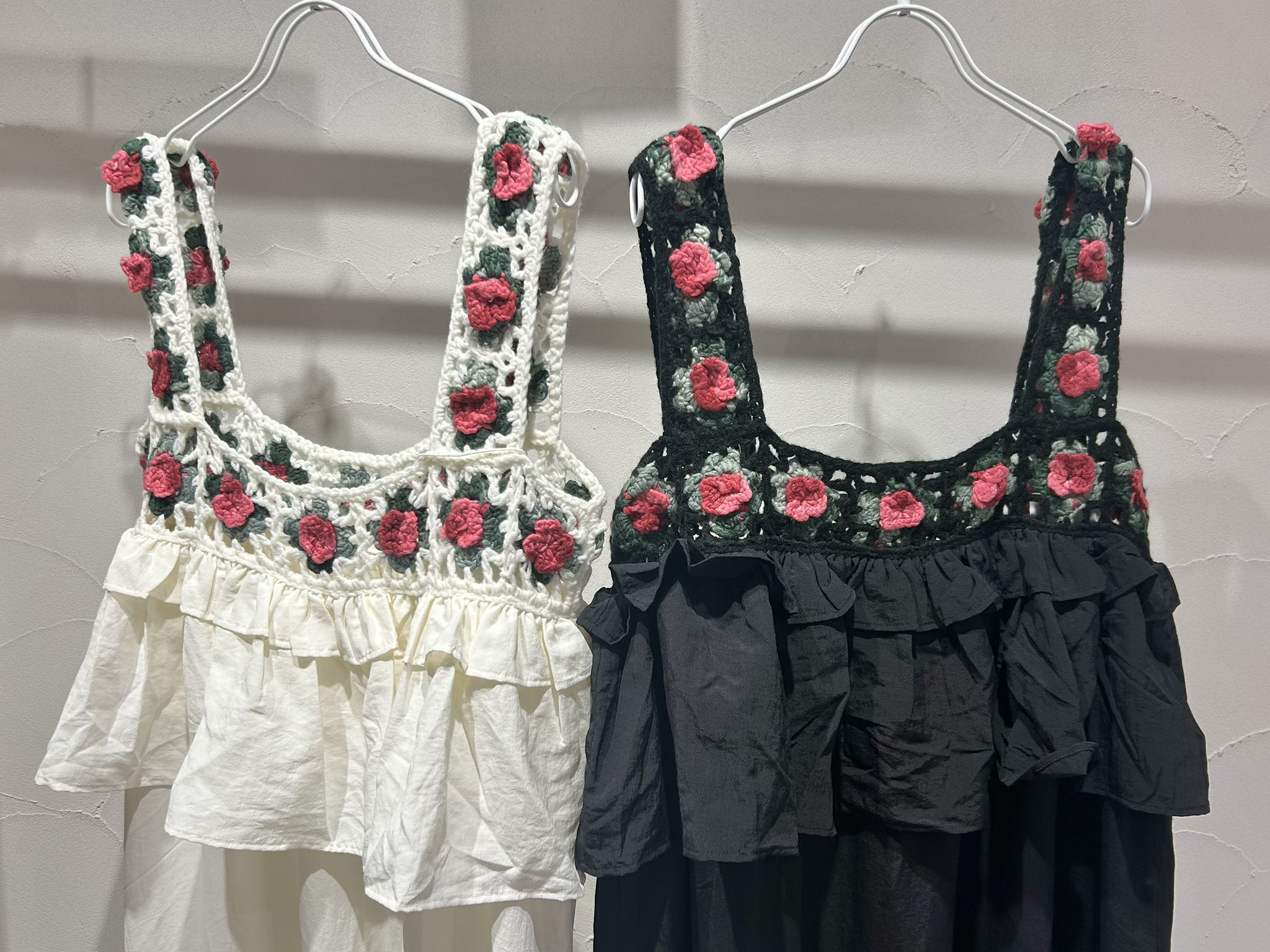 メリージェニー クロシェティアードキャミワンピース merry jenny（メリージェニー）の「クロシェティアードキャミ