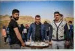 این پیاده‌روی فقط رسیدن به یک حرم نیست… یه یادآوریه که ما با هم قوی‌تریم، وقتی کنار هم برای خدا قدم برمی‌داریم.
#ایران_امام_رضا
#زائر_رضا