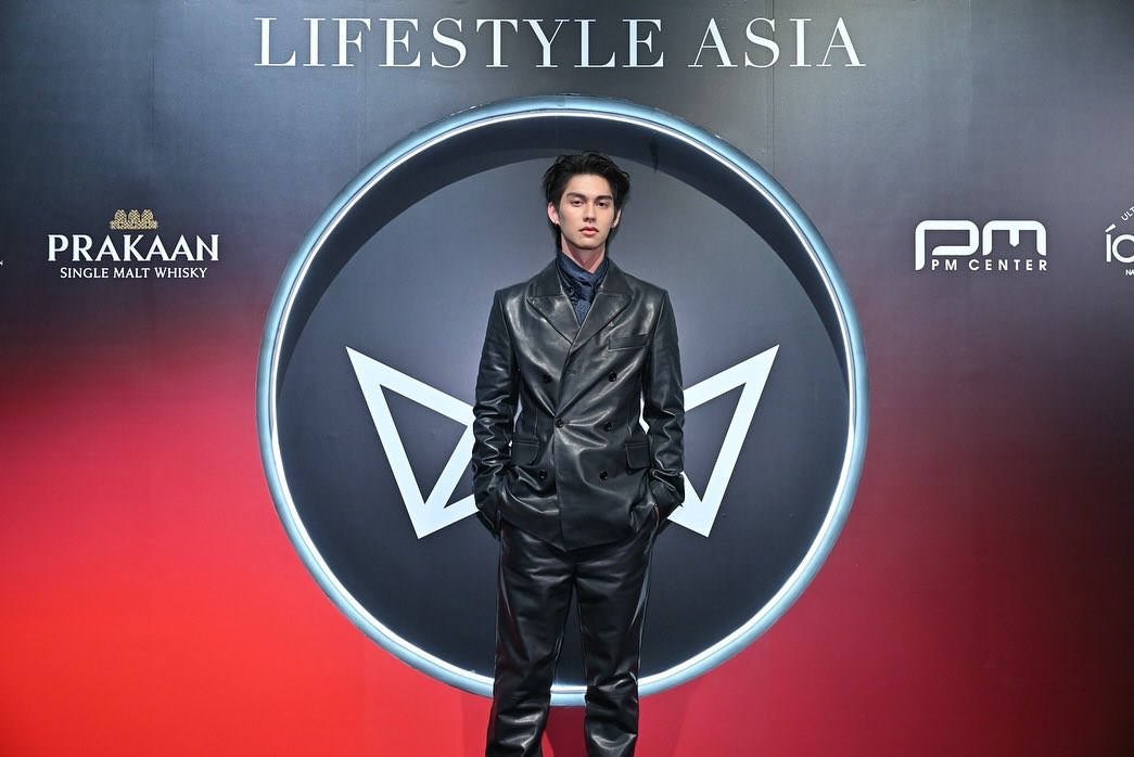 ยังกะหลุดออกมาจาก อนิเมะ !!! เหนือมนุษย์มนามากกกลูก!!! 

BRIGHT GLOBAL ICONS  

#BRIGHTxLSA50ICONS 
#LSA50ICONS 
#LifestyleAsiaTH 
#bbrightvc
<a href="/bbrightvc/">bright</a>