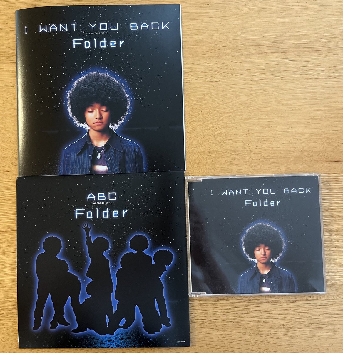 manaisland1's tweet image. #IWantYouBack
#Folder
#三浦大知
 
初回盤届いた〜💕
実はアナログ既に持っていたけど
初回盤ってなんか違う？
と買ってみたところ、、、

おなじです😂
あえて言うなら今回の方が
真ん中にアダプターがないわ😂

アナログ盤はJapan ver.のみなので
サブスクとかでEnglish ver.も  
聞いて欲しいな🥰
