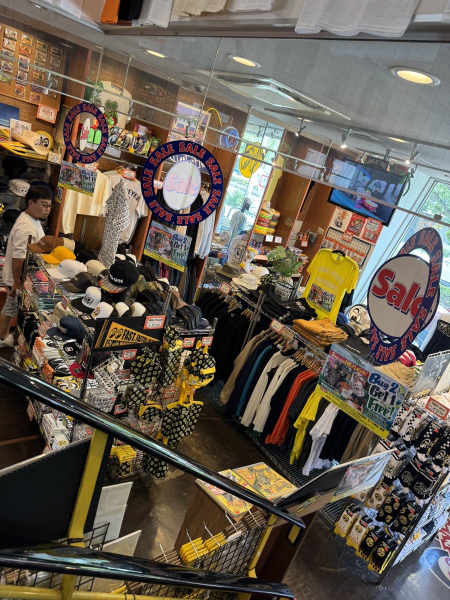 hkr_miata_mx5's tweet image. あめあめ
むんむん
はぴはぴ

#americanstyle 
#横浜
#ムーンアイズ
#mooneyes