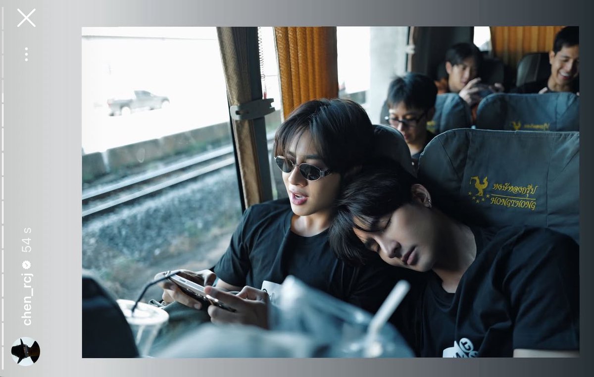 luvbpfk's tweet photo. Obg pelas fts fotógrafo joong

#GMMTVOuting2025 https://t.co/LOUwsOtnos
