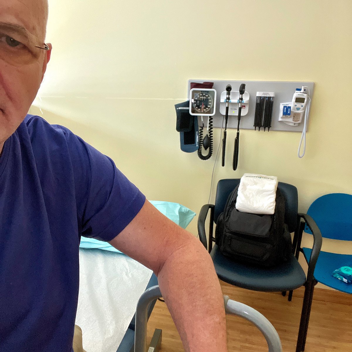 FunBasedLife's tweet image. Where&apos;s the guy who had me on his massage table in #phoenix, fucked my brains out after making me pee all night in my #diapers in ur apartment.  U pulled my pants down gave me the blow job of the century, bloodied my ass, #diapered me &amp;amp; sent me #home in a #Uber. #Daddy