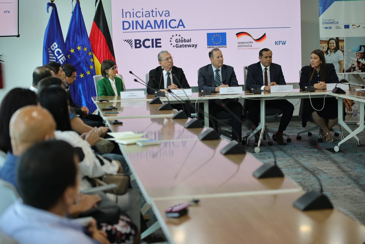 BCIE (@bcie_org) on Twitter photo Con el apoyo de la Iniciativa DINAMICA II del BCIE, <a href="/KfW_en_CA/">KfW Centroamerica</a> y la <a href="/UEenElSalvador/">Unión Europea en El Salvador</a>, se firmó un convenio de asistencia técnica no reembolsable con la UNICAES, que permitirá brindar asesoría especializada a Mipymes en temas de innovación, sostenibilidad y competitividad, a través Con el apoyo de la Iniciativa DINAMICA II del BCIE, <a href="/KfW_en_CA/">KfW Centroamerica</a> y la <a href="/UEenElSalvador/">Unión Europea en El Salvador</a>, se firmó un convenio de asistencia técnica no reembolsable con la UNICAES, que permitirá brindar asesoría especializada a Mipymes en temas de innovación, sostenibilidad y competitividad, a través
