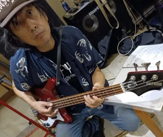 8.23はクールダンシン篠原太郎に代わってベースを弾く‼️かも😙

8.23(sat)The Subterraneans
＠吉祥寺ROCK JOINT GB
“High Tide 2025”​

出演
✨The Subterraneans
(黒水伸一/CROSS/篠原太郎/久保田敏明)
facebook.com/thesubterranea…
✨The Wells（土山啓一/坂巻晋/中島ノブ）
18:30 /19:00  予約¥4,000