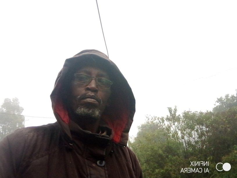 Baridi ina mzizimo kwa kondoo mwenye manyoya haba.