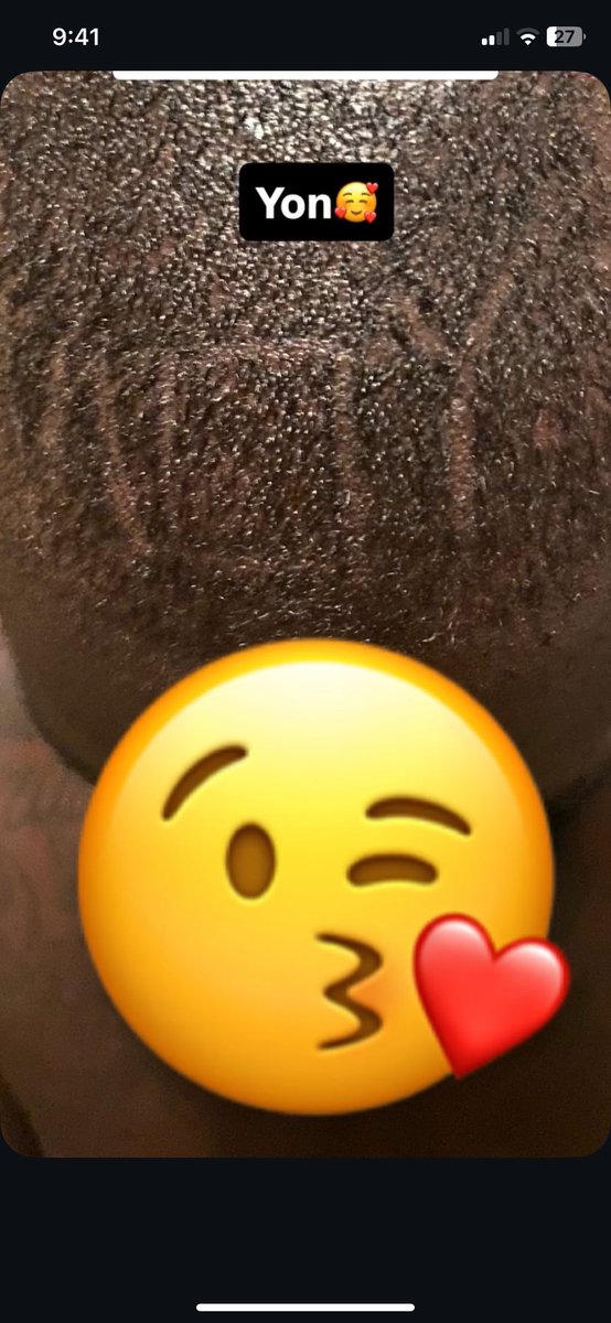 yonda109's tweet image. Nigga luv da ground I walk on💋