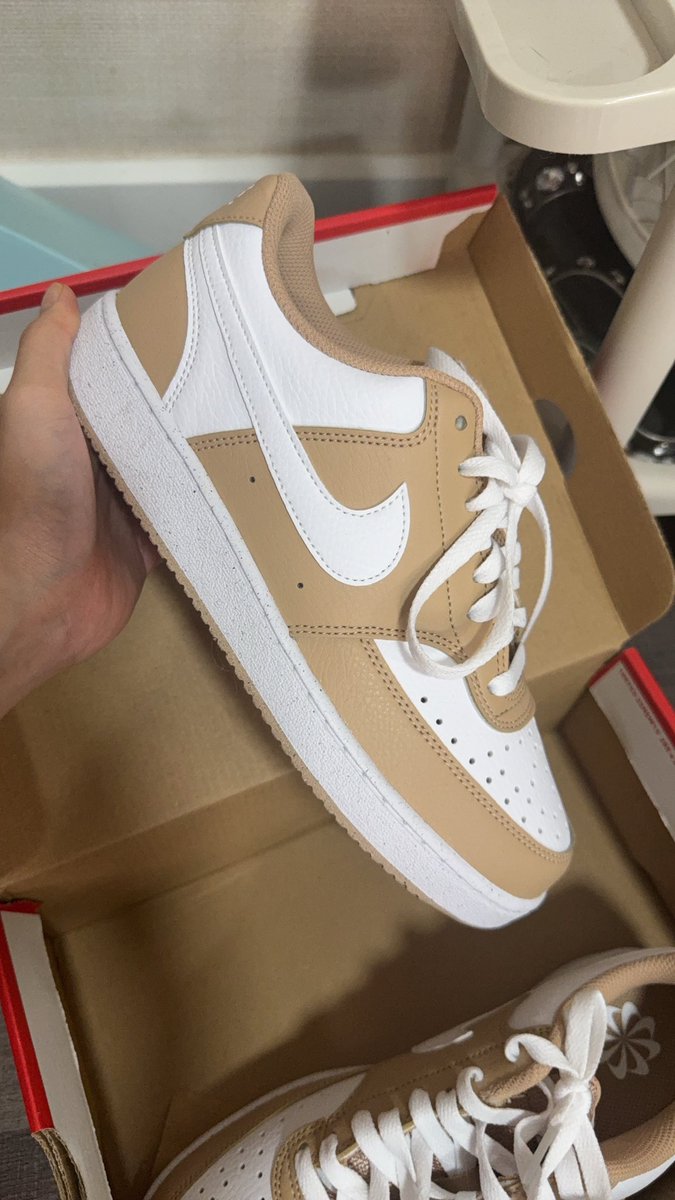 ndhandshop's tweet photo. ส่งต่อ Nike Court Vision Low Next Nature

Size 39
ไม่เคยใส่ ลองอยากเดียวค่ะ 
ราคา 1200

#ส่งต่อnike #nike #ส่งต่อรองเท้า #ส่งต่อรองเท้ามือสอง #รองเท้ามือสอง #รองเท้ามือ2 #รองเท้าผ้าใบมือสอง https://t.co/pwwITZNZhp