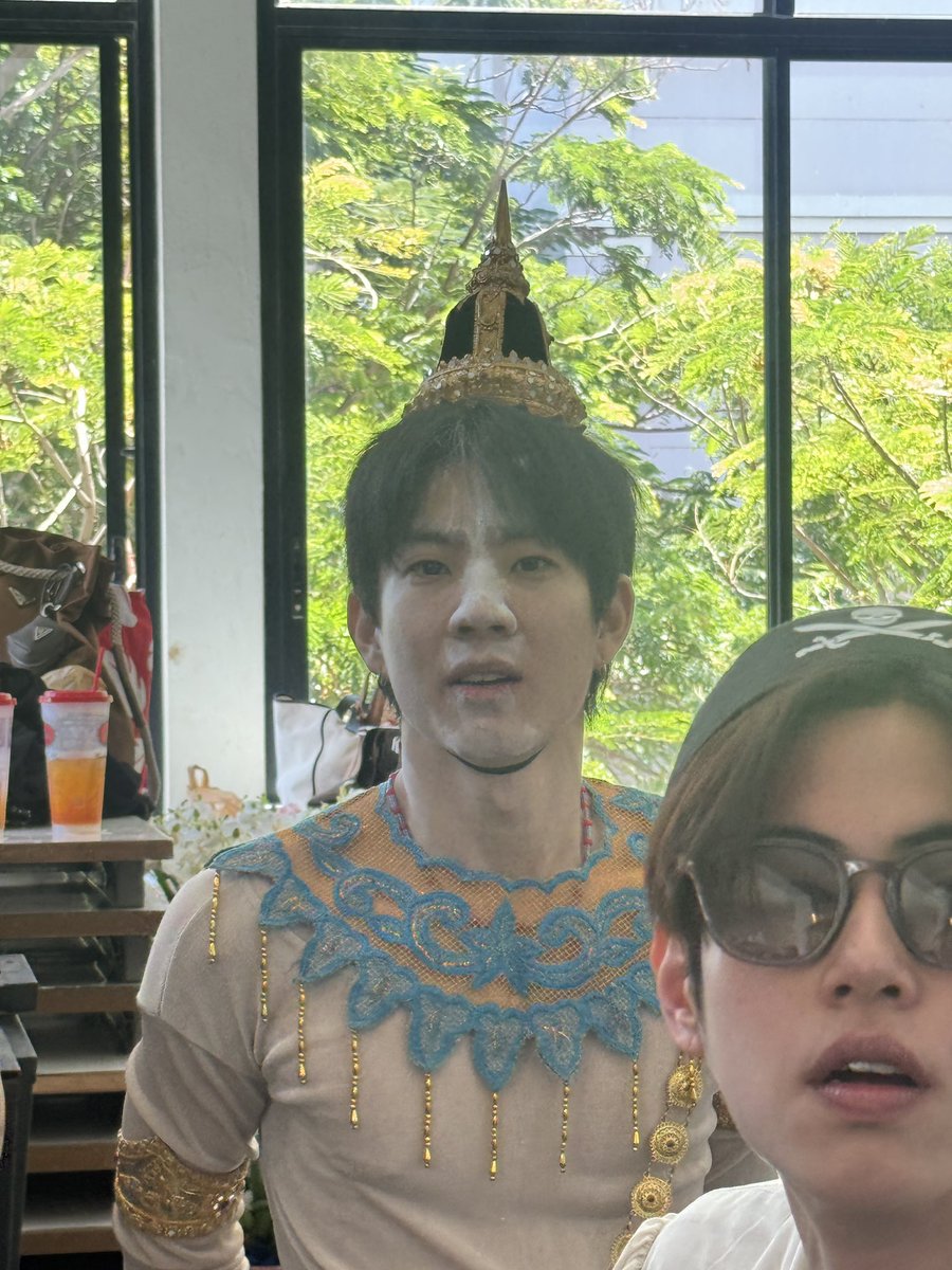 fspsr_'s tweet photo. @off_tumcial คนเดียวกันบ่ https://t.co/5D0mKta1qV