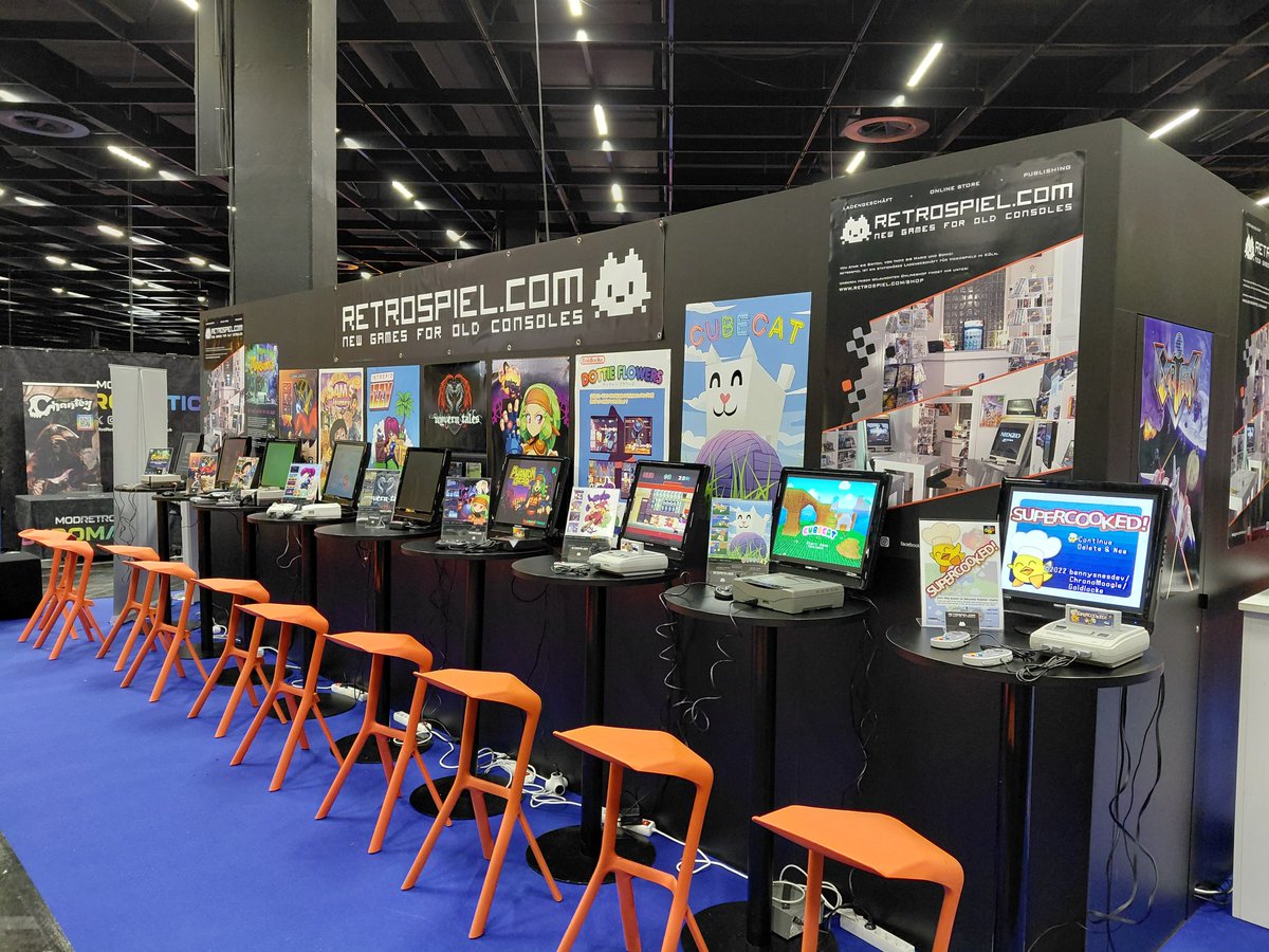 retrospiel.com - new games for old consoles booth at retrogaming area floor 10.2 #Gamescom2025  - the calm before the storm. #indiegames