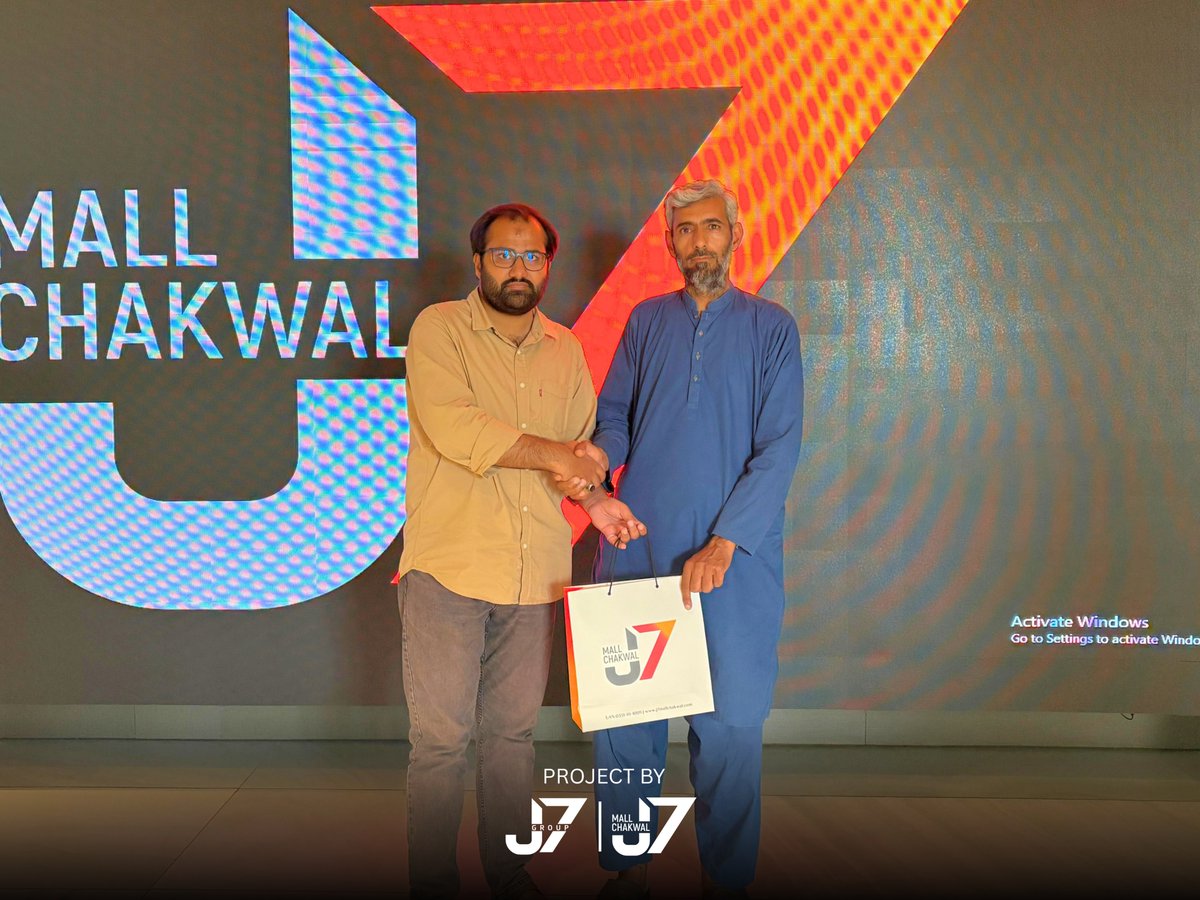 j7mallchakwal's tweet image. 𝗖𝗼𝗻𝗴𝗿𝗮𝘁𝘂𝗹𝗮𝘁𝗶𝗼𝗻𝘀 𝗠𝗿. 𝗠𝘂𝗵𝗮𝗺𝗺𝗮𝗱 𝗦𝗵𝗮𝗳𝗶𝗾𝘂𝗲!📷
We are delighted to announce that Mr. Muhammad Shafique has successfully booked a Commercial Unit at J7 Mall of Chakwal.
𝗪𝗲𝗹𝗰𝗼𝗺𝗲 𝘁𝗼 𝘁𝗵𝗲 𝗝7 𝗙𝗮𝗺𝗶𝗹𝘆! 📷
#J7MallChakwal #CommercialUnit