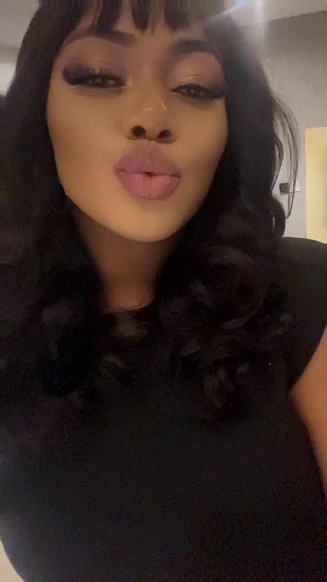 Edikan_v's tweet image. First set of pictures!!!

Happy birthday to ME!!!!! 😍
#BirthdayGirl #LeoSeason