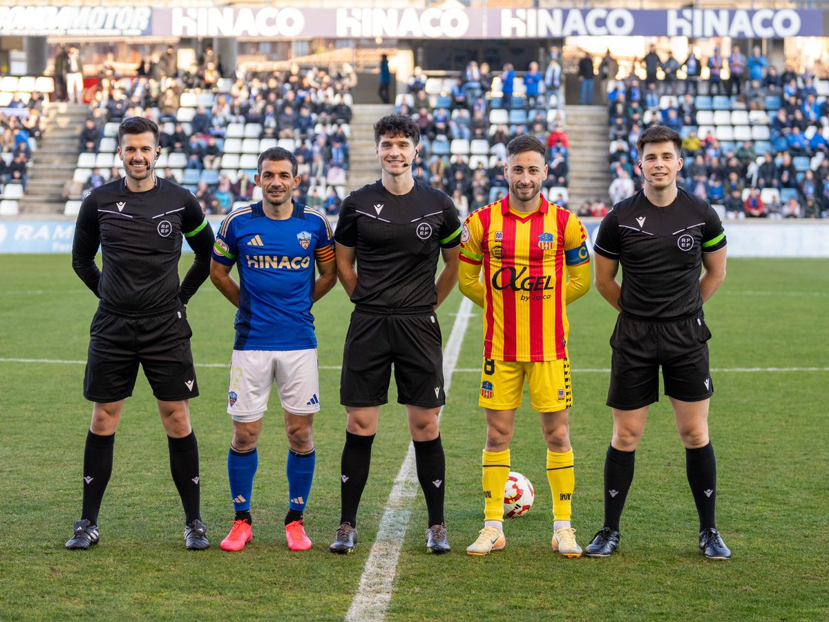 La Cova 🎙️💙 (@covalleida) on Twitter photo Avui a les 19:00 toca partit al Camp d’Esports contra la <a href="/uesantandreu/">Unió Esportiva Sant Andreu</a> 🤝
🎟️ ENTRADES:
- 5€ Gol Nord
- 10€ Tribuna
Oficines obertes fins a les 13:30 per poder comprar-les.
Abans del partit es podran obtenir també a taquilles.
‼️ Tots els beneficis seran pel Lleida! Avui a les 19:00 toca partit al Camp d’Esports contra la <a href="/uesantandreu/">Unió Esportiva Sant Andreu</a> 🤝
🎟️ ENTRADES:
- 5€ Gol Nord
- 10€ Tribuna
Oficines obertes fins a les 13:30 per poder comprar-les.
Abans del partit es podran obtenir també a taquilles.
‼️ Tots els beneficis seran pel Lleida!
