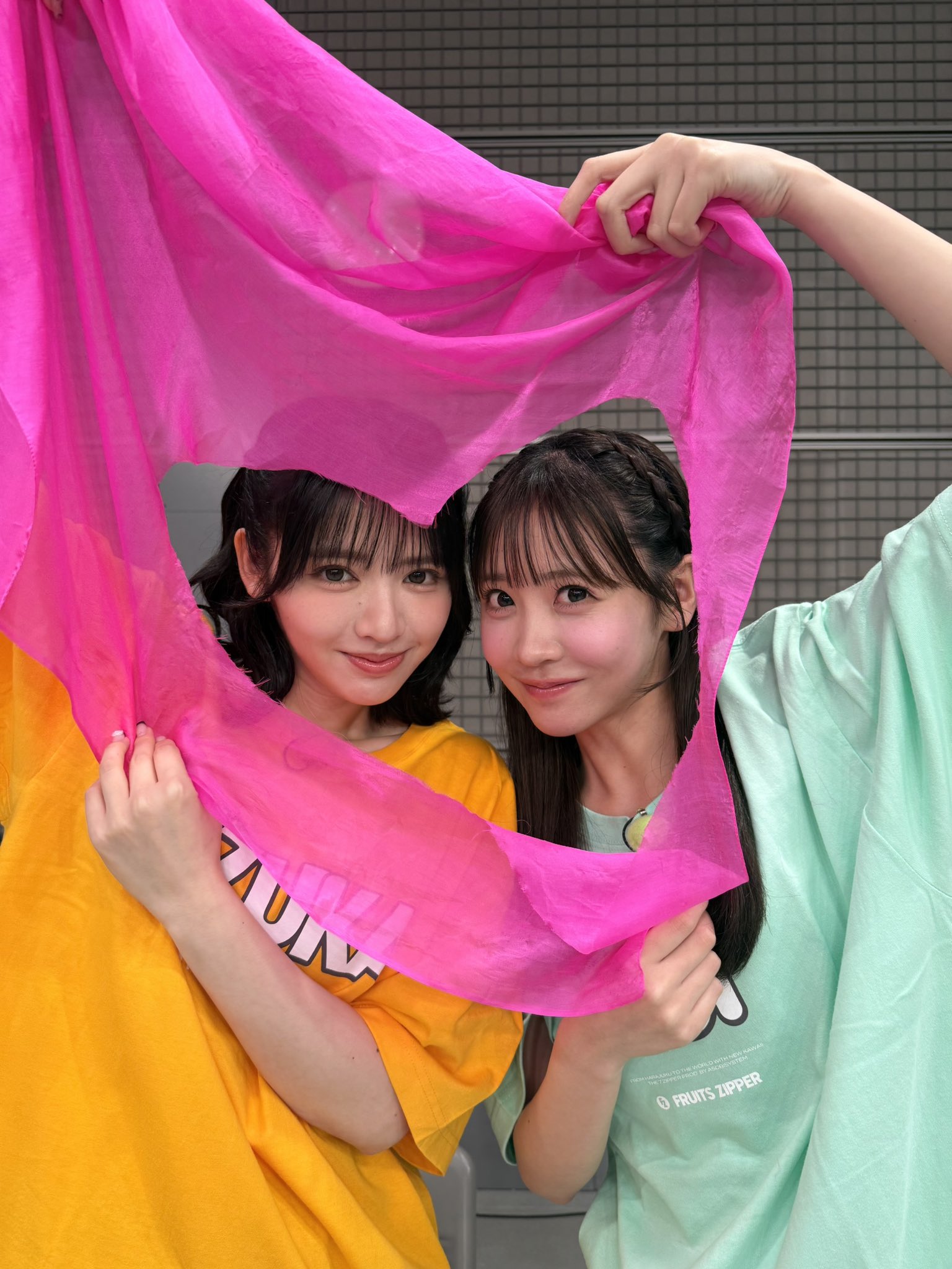 仲川瑠夏(FRUITS ZIPPER) (@luna_fz0703) / X