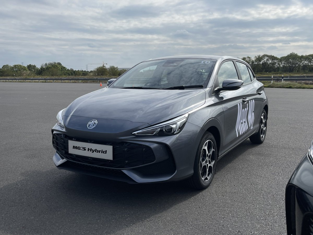 khuleonwheels's tweet image. We’re also heading to Cape Town for the launch of the new MG 3. This compact hatchback will be offered in both petrol and hybrid variants, bringing more choice to the segment. Stay tuned for all the details and first impressions.

#MGSouthAfrica #MG3