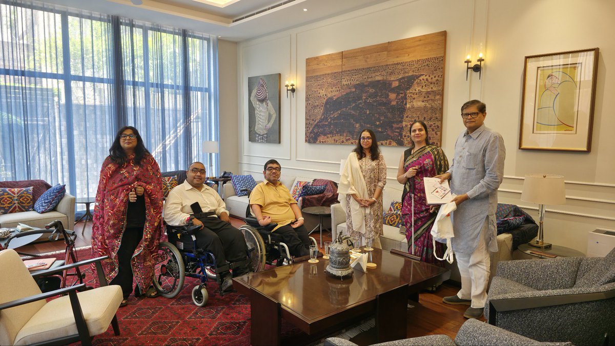 PandaJay's tweet image. Had an insightful interaction today with @nipunmalhotra , @saysnidhigoyal , @mahajan_anubha , @AdvArvindIndia & @M09Kumari on matters concerning Divyang sisters and brothers. Valuable perspectives were shared on key issues & opportunities in the disability ecosystem of India.…