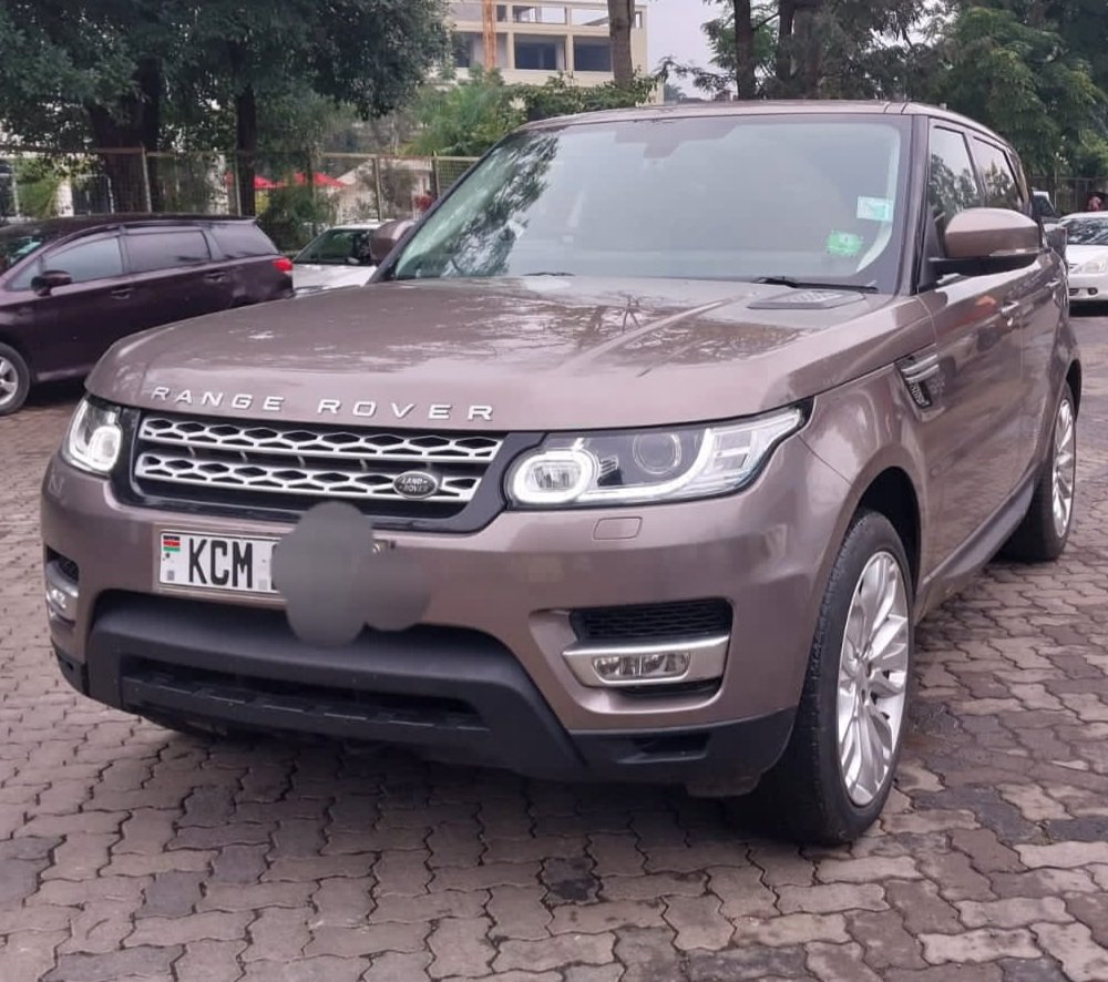 BuVickGroup's tweet photo. 🔥 2016 Range Rover Sport HSE SuperCharged (Low Mileage) - [Local - Petrol] - [KCM]🔥

~ Local Assembly
~ 3000cc SuperCharged
~ Low Mileage: 52K Kms
~ Full Leather Interior
~ Sunroof
~ Height Control
- KShs: 9.130M Negotiable

~ *📲 : Call: 0757-166-265*

https://t.co/fGkoChPhGV https://t.co/ozgPIKOyZq