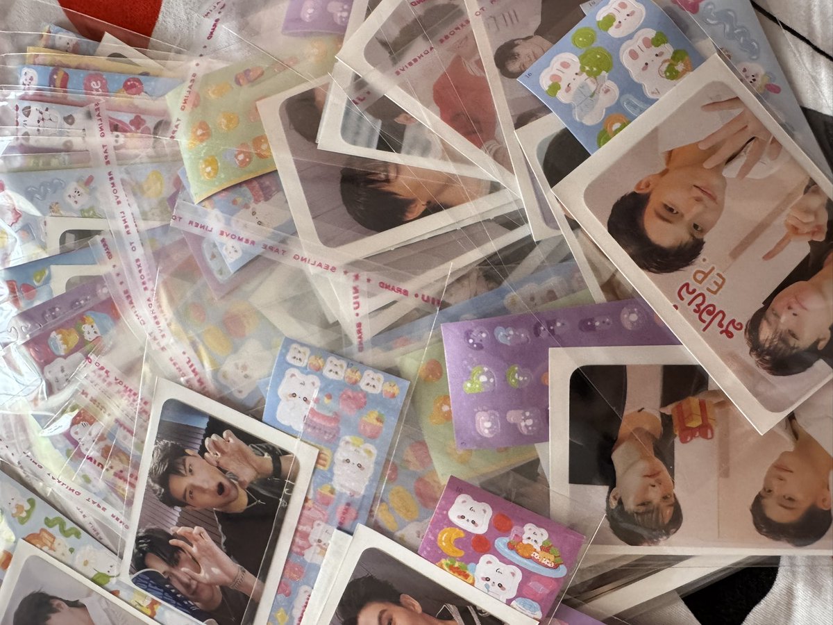 _chanrakkhun's tweet photo. GMMTV FANDAY23 IN MANILA FREEBIES FOR SKYNANI!

🌸SkyNani Fanmade Photocards
🌸LIMITED
🌸will give randomly
🌸1:1
🌸pls help like and rt

✨Aug 24,2025
📍Samsung Hall, SM Aura

 #GMMTVFANDAY23inMANILA #SkyNani
#skywongravee #hirunkit_ https://t.co/nZnm8aUPOU