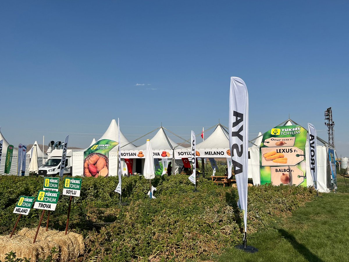 🇹🇷 Potato Days 2025’te Yüksel Tohum Rüzgârı! 🥔✨
Nevşehir’de düzenlenen etkinlikte hem yurt içinden hem de yurt dışından gelen ziyaretçilerle dolu dolu bir başlangıç yaptık.

Sayın Nevşehir Valimize, Tarım İl Müdürümüze ve TSÜAB Başkanımıza ziyaretleri için teşekkür ederiz. 🙏