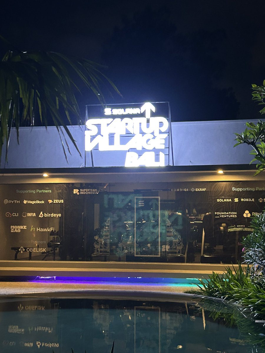 I dropped in to <a href="/solana/">Solana</a> Startup Village in Bali 

It looked amazing, as a <a href="/superteam/">Superteam</a> event always does. 

I think we need another big Solana event in Australia please <a href="/SolanaANZ/">Solana Australia / New Zealand | anzSOL</a>