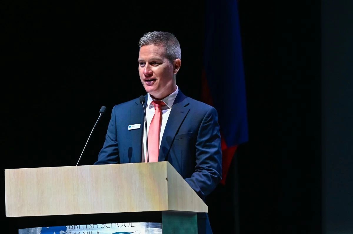 A roaring congratulations to Mr Mark Attwood on his new role as the Head of Senior School.

He brings a wealth of experience, a proven track record of excellence, &amp; a commitment to creating an environment where both students &amp; staff can thrive.

Read more mb.com.ph/2025/08/14/bri…