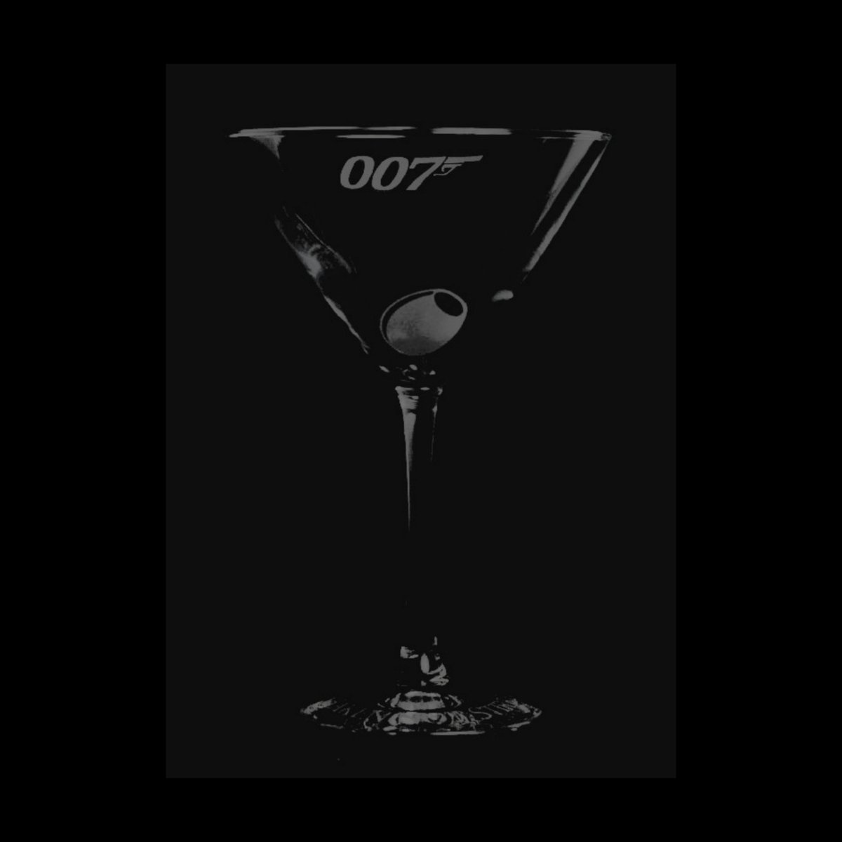 M4RTINISHAKE's tweet image. ㅤㅤㅤ
  
  —— ⠀   𖦹 ⠀ 𝗝𝗔𝗠𝗘𝗦 𝗕𝗢𝗡𝗗. 
   ⠀   ⠀ ,,,  agent 007.
            —————————
 international spy and
 profesional lover  ( . . . )
 classic ⠀𖬺   elegant⠀  ⠀  ⠀ 
 𝕺𝐋𝐃 𝕸𝐎𝐍𝐄𝐘. 🍸
  ㅤㅤㅤㅤㅤㅤ
       ㅤㅤㅤ        ㅤㅤ