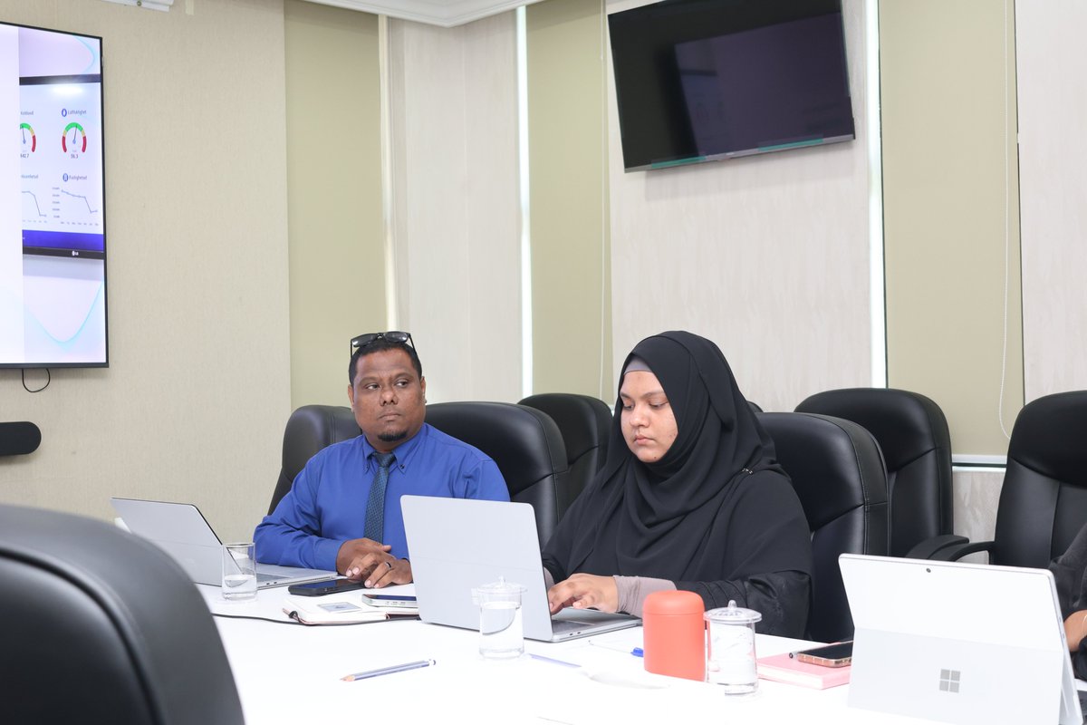 The D'MADD Project held its biannual Steering Committee meeting today, chaired by SM Dr. Mohamed Kinaanath. The team reviewed progress and tackled key challenges slowing momentum and impacting deadlines (14-8-2025). #DigitalMaldives
