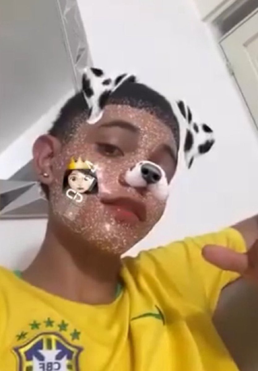 W girls: ay que lindas todas presentándose 💅, ojalá que los chicos hagan lo mismo

Los face reveal de w reals: