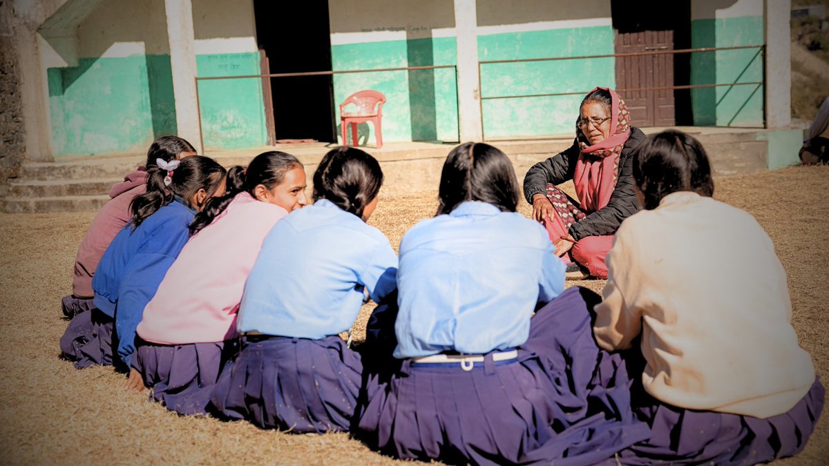 UNFPA Nepal (@unfpanepal) on Twitter photo In Doti, young people in Rupantaran sessions are standing up against child marriage.
With Empowered Women, Prosperous Nepal supported by the <a href="/EUinNepal/">EU in Nepal</a> and implemented by UNFPA with other UN partners, change is possible.
Read more: unf.pa/3UAlcyw In Doti, young people in Rupantaran sessions are standing up against child marriage.
With Empowered Women, Prosperous Nepal supported by the <a href="/EUinNepal/">EU in Nepal</a> and implemented by UNFPA with other UN partners, change is possible.
Read more: unf.pa/3UAlcyw