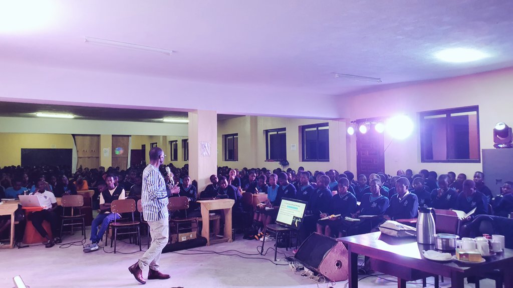 Daniel Ddamulira (@dgndanielddam) on Twitter photo Sunday 17th, I was blessed having my Own Long time friend, #Dr_Paul_Mpuuga, inspiring many young souls <a href="/Smacon24/">St. Mark's College Namagoma (SMACON)</a> during our inspirational Night.
Thank you so much Dr. for that kindness and love for national building through mentoring young people π π π π Sunday 17th, I was blessed having my Own Long time friend, #Dr_Paul_Mpuuga, inspiring many young souls <a href="/Smacon24/">St. Mark's College Namagoma (SMACON)</a> during our inspirational Night.
Thank you so much Dr. for that kindness and love for national building through mentoring young people π π π π