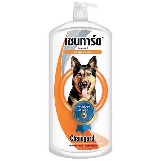 ห้างสรรพสินค้าที่หนึ่ง

ชายร่างยักษ์กำลังช้อปปิ้งของเขาบ้าน

แชมพู สบู่ และหลายไอย่างอีกประมาณ 5 ขวดคือของเบ๊บี๊๊ ลีโอน่า

…ส่วนของไอแซ็ค เชนการ์ดสำหรับหมาเหม็น เนื่องจากไปเล่นกับหมาตัวอื่นกลัวจะมีเห็บติด…