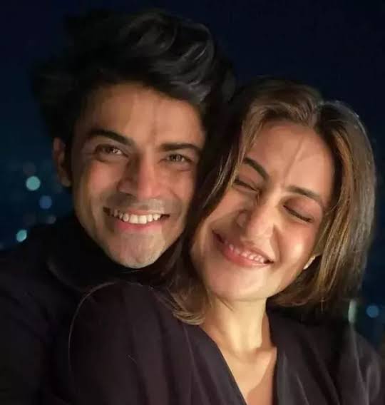 Toxic Rajasthani (@toxic_rajasthan) on Twitter photo <a href="/mufaddal_vohra/">Mufaddal Vohra</a> When you stay with another man like this despite being married, then anyone would do this ,
If I were in Yuzi's place, I would first give you belt treatment and then divorce you <a href="/mufaddal_vohra/">Mufaddal Vohra</a> When you stay with another man like this despite being married, then anyone would do this ,
If I were in Yuzi's place, I would first give you belt treatment and then divorce you