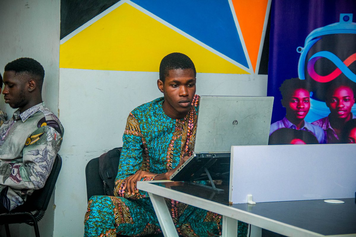 socscfutminna's tweet image. gSui Fam, here&apos;s 

- Another day to grow.
- Another day to build.
- Another day to show why we stand out.

The future is onchain—and it&apos;s ours to shape. 

What’s your focus today? 

Drop it below ⬇️